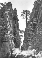 Ущелье Чабан-Таш близ Алупки